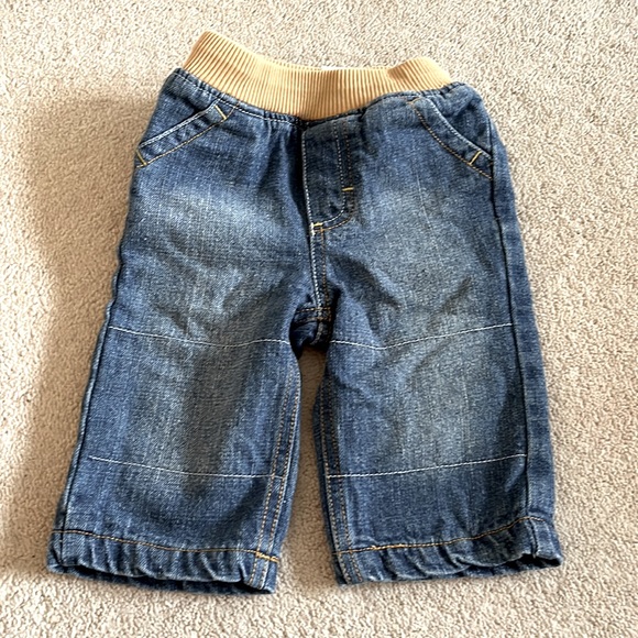 Baby pants, 3 pairs of pants for baby boys. Size: 6M. Can be sold separately - Picture 2 of 4